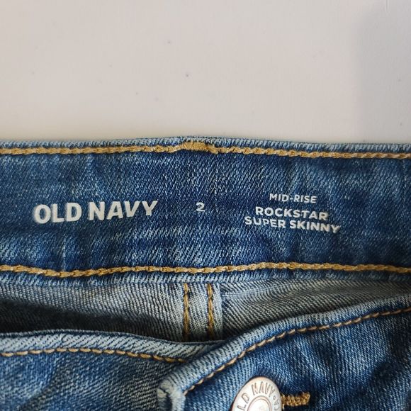 Old Navy Rockstar Super Skinny Jeans Mid Rise Women's 2 Raw Hem - Picture 5 of 10